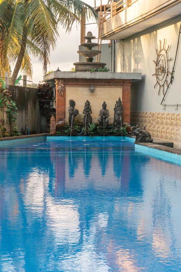 Townhouse, Pool & Kitchen, Ubud, Cucus Mondokアパートホテル エクステリア 写真