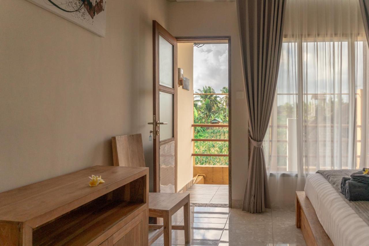 Townhouse, Pool & Kitchen, Ubud, Cucus Mondokアパートホテル エクステリア 写真