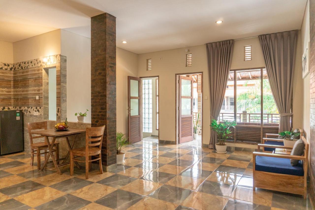Townhouse, Pool & Kitchen, Ubud, Cucus Mondokアパートホテル エクステリア 写真