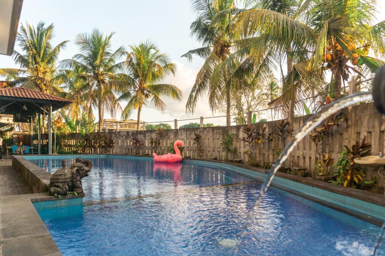 Townhouse, Pool & Kitchen, Ubud, Cucus Mondokアパートホテル エクステリア 写真